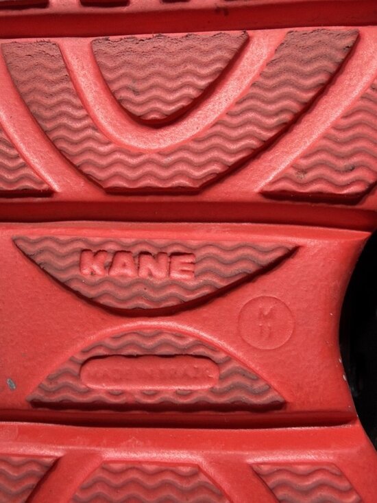 KANE Footwear Revive Active Recovery Shoe Men’s Size 11 Black Red Speckle main image 9